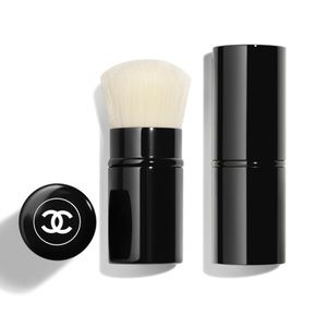 *NIB* CHANEL Retractable Kabuki Brush N°108